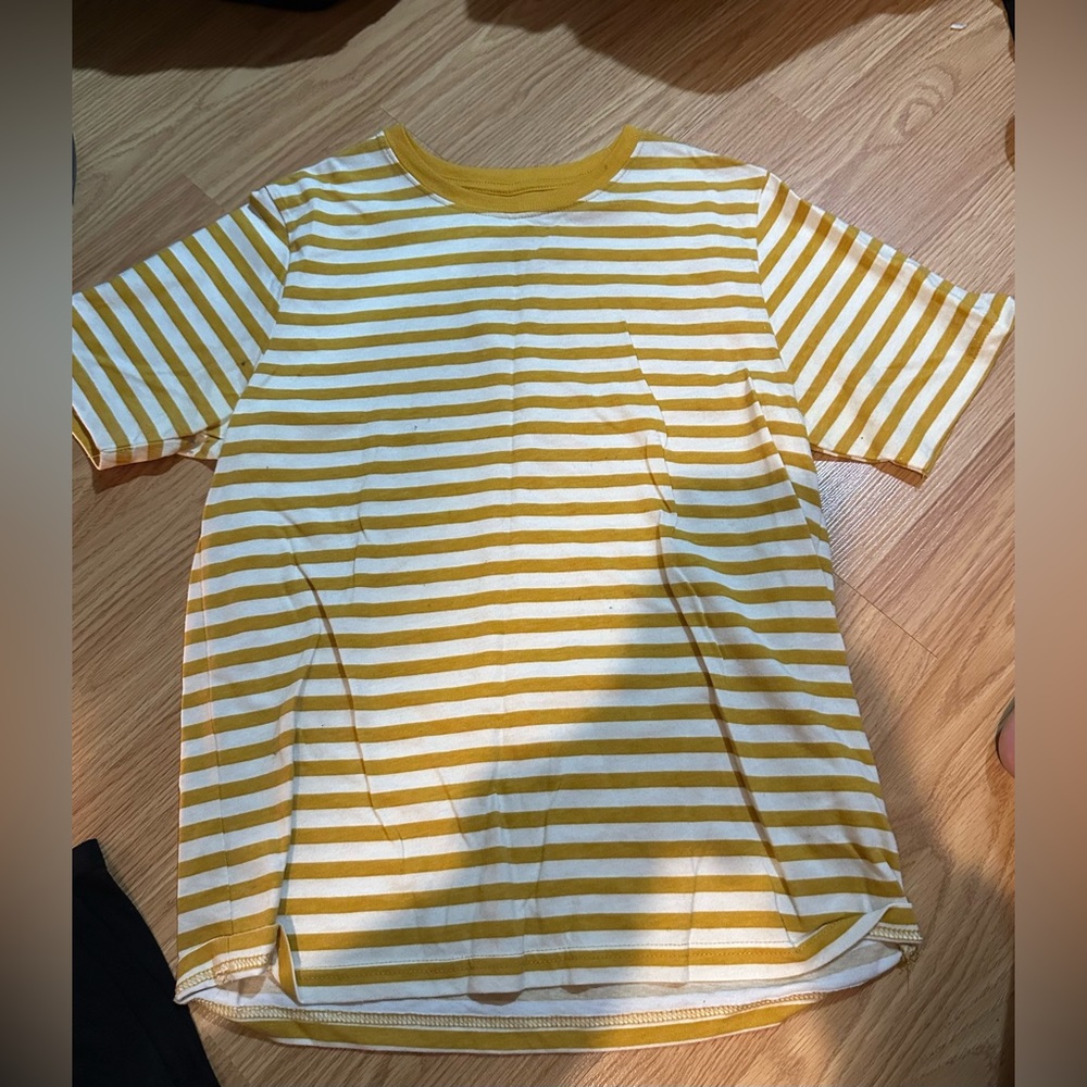 Shirt (XXL in kids)